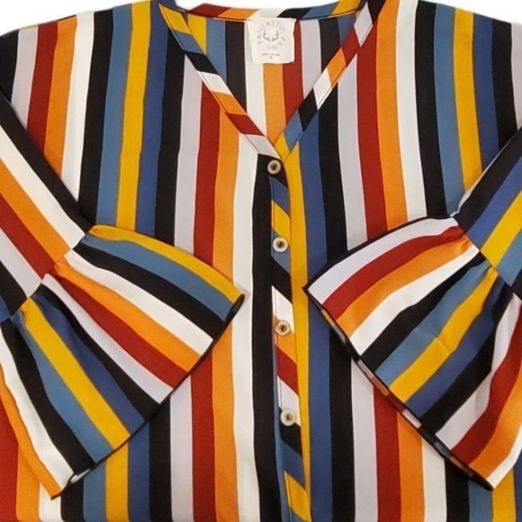 Fantastic Fawn Women's Striped‎ Button Up Blouse Sz Med Oversized Multicolor Top - Picture 5 of 8